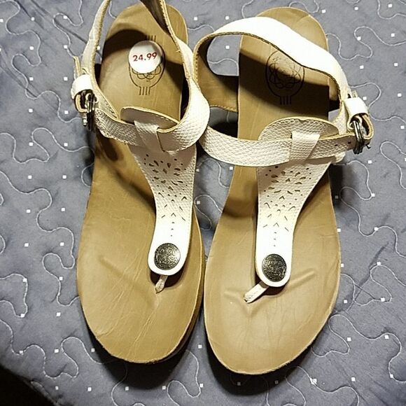 Hocus Pocus white wedge sandals size 10 - Picture 2 of 7